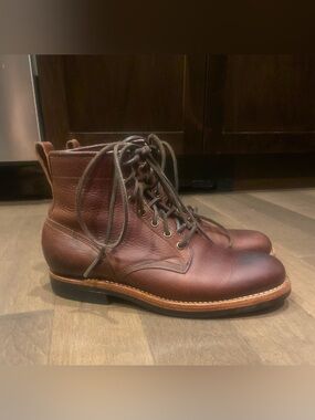 Dayton service boots size 7, which fits 8.5 US men’s